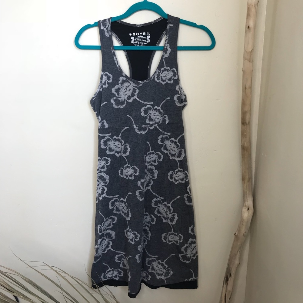 Soybu medium Athletic Dress, floral and flattering